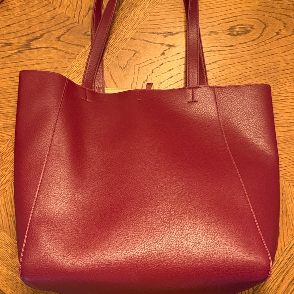 Target Deep Red Tote Bag - Picture 3 of 5